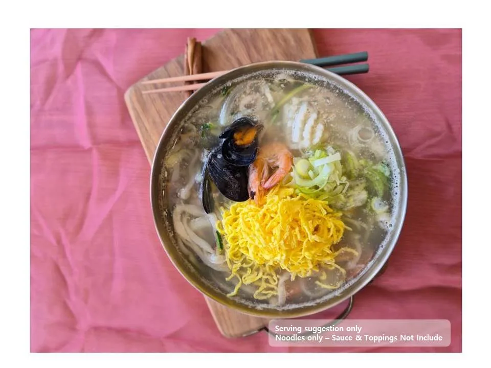 Fresh Thin Thickness Noodles 2